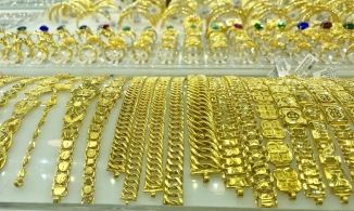 Giá vàng hôm nay 28/11: Vàng thế giới và trong nước đồng loạt giảm 