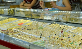 Giá vàng hôm nay 26/2: Vàng trong nước quay đầu giảm mạnh gần 1,5 triệu đồng/lượng