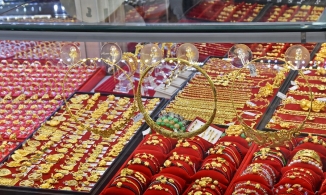 Giá vàng hôm nay 15.3: Vàng thế giới và trong nước tiếp tục giảm mạnh, thời cơ thuận lợi để mua vào