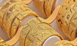 Giá vàng hôm nay 12.4: Vàng trong nước cao hơn thế giới 15 triệu đồng/lượng