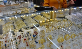 Giá vàng hôm nay 27/6 vàng trong nước đi ngang, thế giới tìm động lực tăng giá mới