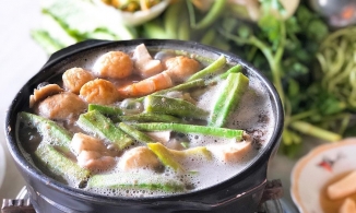 5 món ăn đậm đà bản sắc nhất định phải thử khi đến miền Tây Nam Bộ