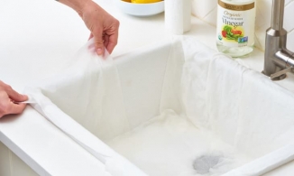 Bồn rửa bát sáng bóng với 5 bước làm sạch siêu đơn giản