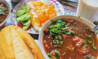 3 quán bánh mì sốt vang ngon cho chiều gió mùa Hà Nội