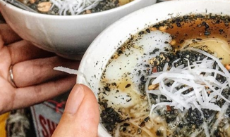 Mùa đông Hà Nội ấm áp với 5 quán bánh trôi tàu ngon nổi tiếng