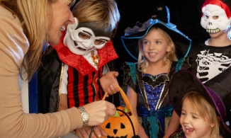 Những phong tục truyền thống thú vị của Halloween