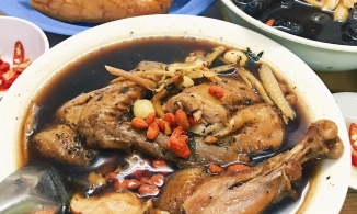 3 quán gà tần ngon nức tiếng, cực hợp cho tối lạnh trời ở khu phố cổ