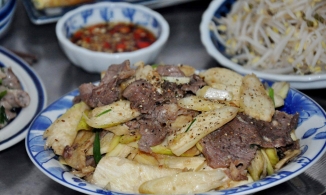 Củ niễng có gì mà ' hội yêu bếp' săn lùng đến vậy?