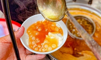 Có thể bạn chưa biết: Phố Tây Bùi Viện có gánh tàu hũ 30 năm cực rẻ mà ngon