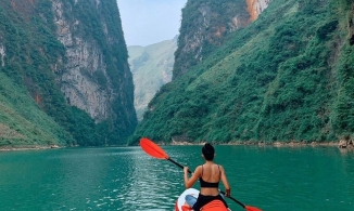 Trải nghiệm chèo thuyền Kayak “dạo” sông Nho Quế, “lướt” hẻm Tu Sản