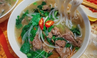 Phở bò, món ăn đưa ẩm thực Nam Định đến với mọi miền đất nước.