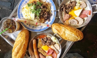 Loạt quán ăn hấp dẫn, từ ăn chơi đến ăn no đều có tại quận 1 của Sài Gòn