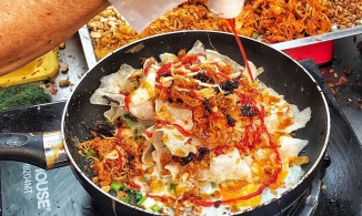 Quán bánh tráng chiên có công thức nước sốt 'trả 20 triệu không bán' ở Q.4