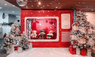 Giáng sinh gần kề, các văn phòng đã kịp 'lên đồ' cực chất cho mùa lễ hội