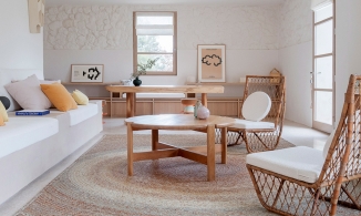 Ngôi nhà chàng kiến trúc sư cải tạo từ trang trại bỏ hoang để tặng bố mẹ