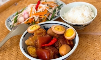 Cách làm thịt kho tàu ngon đến mức khảnh ăn cũng 'chén' bay nồi cơm siêu dễ