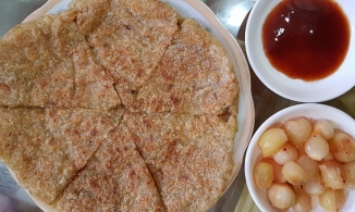 Cách rán bánh chưng bằng nước lọc: Tưởng không ngon mà ngon không tưởng