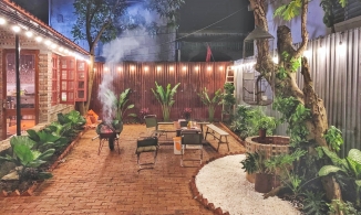 Cặp vợ chồng bỏ 70 triệu cải tạo góc sân xập xệ thành nơi thư giãn trong mơ