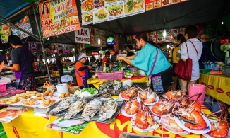 Chợ Chatuchak, 'thiên đường ăn uống' khuynh đảo các tín đồ ẩm thực