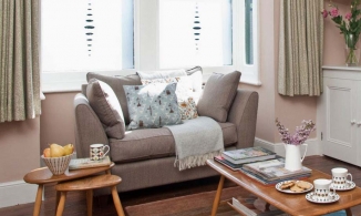 'Bí kíp' nới rộng phòng khách nhỏ, tưởng cầu kỳ mà lại đơn giản không ngờ