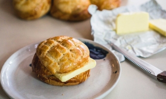 Bánh mì dứa, chiếc bánh ngoài giòn trong mềm đặc sản Hong Kong