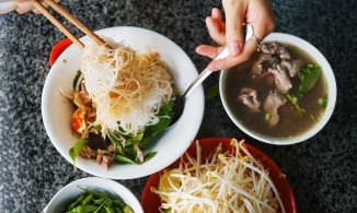 Phở khô - món phở luôn phải có 2 tô mới đủ suất nổi tiếng của Gia Lai