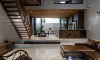 District 7 House: Nhà ống tại Sài Thành với view sông mát rượi cùng giếng trời làm điểm nhấn