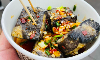 Đậu phụ thối, món ăn đường phố “nặng mùi” nhưng được ưa chuộng ở Trung Quốc