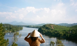 Đồi Vọng Cảnh, điểm du lịch “bắt trọn” vẻ đẹp nên thơ của Cố đô Huế