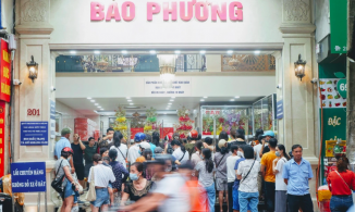 4 tiệm bánh Trung thu nổi tiếng đông khách, muốn mua không xếp hàng thì cũng phải đặt trước