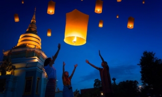 Lễ hội thả đèn trời Yi Peng, điểm nhấn của du lịch Chiang Mai tháng 11