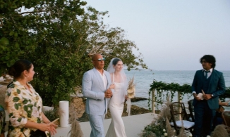 Lễ cưới con gái Paul Walker: Xúc động khoảnh khắc Vin Diesel thay bạn thân quá cố dắt tay con gái vào lễ đường