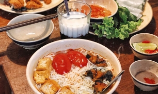 2 quán ăn là 'thiên đường' món ngon Hà Nội ngay tại Sài Gòn