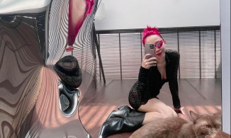 Cận cảnh chiếc gương 'sống ảo' gần 100 triệu của Tóc Tiên