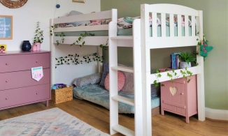 Mẹ tự tay thực hiện từ A-Z để cải tạo phòng cho bé và thành quả đầy ấn tượng