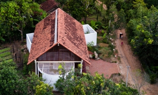 YT House, ngôi nhà mái ngói nhuốm màu thời gian nhưng từng góc nhà đều rất đương đại