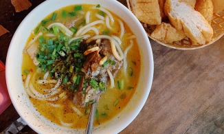 Cháo canh Nghệ An: Món đặc sản tưởng cháo mà không phải cháo nhất định nên thử một lần