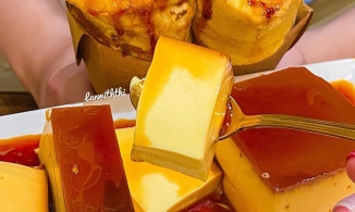 Hộp flan nặng gần 1kg, mua 1 hộp là đủ cho 4,5 người ăn no ăn chán ở Sài Gòn