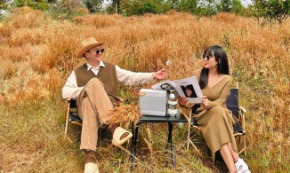 Cặp 9X xuyên Việt 36 ngày với 150 triệu, quyết chớp nhoáng nhưng mang đến 8 vali áo quần