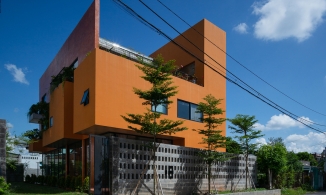 DI House, công trình gồm 2 ngôi nhà nhưng hòa hợp làm 1 của gia đình 3 thể hệ gần Sài Gòn
