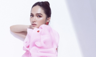 Hành trình xé vỏ kén hóa bướm của Hương Giang Idol