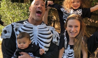 Hình ảnh thủa nhỏ của The Rock khiến fan thích thú