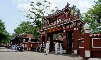 Ngày này năm xưa: Quốc học Huế, trường trung học miền Trung đầu tiên ra đời