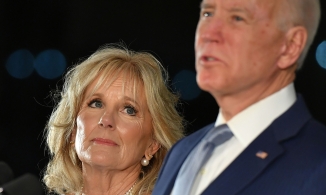Jill Biden: Người vợ chữa lành vết thương cuộc đời cho Joe Biden