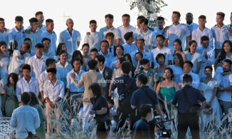 Nghi án Công Phượng chỉ mời vợ bạn đi cưới, dàn WAGs bạn gái không có cửa