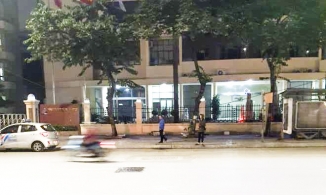 Hà Nội: Truy tìm nguyên nhân cái chết của người đàn ông 70 tuổi nằm giữa phố