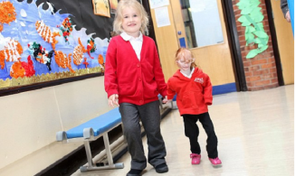 Bé gái chào đời chỉ nặng 30g sống sót thần kỳ chứng minh phép màu là có thật