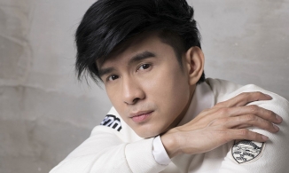 Đan Trường khoe cơ bắp săn chắc đáng ngưỡng mộ dù đã U50