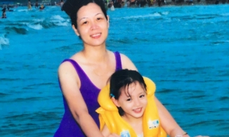 Hôm qua sao làm gì (8/5): Ngỡ ngàng với nhan sắc như Hoa hậu của mẹ ruột Lương Thùy Linh