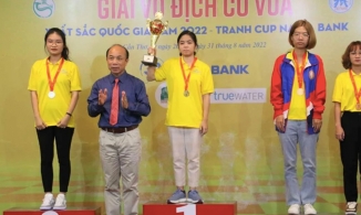 Nữ sinh chuyên Hà Nội Amsterdam xuất sắc giành giải Vô địch Cờ vua quốc gia năm 2022